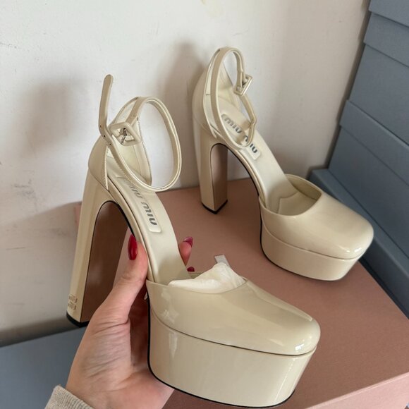 NWT Miu Miu Platform Pumps Beige Patent Leather Ankle Strap Block High Heels 40 - Picture 4 of 8